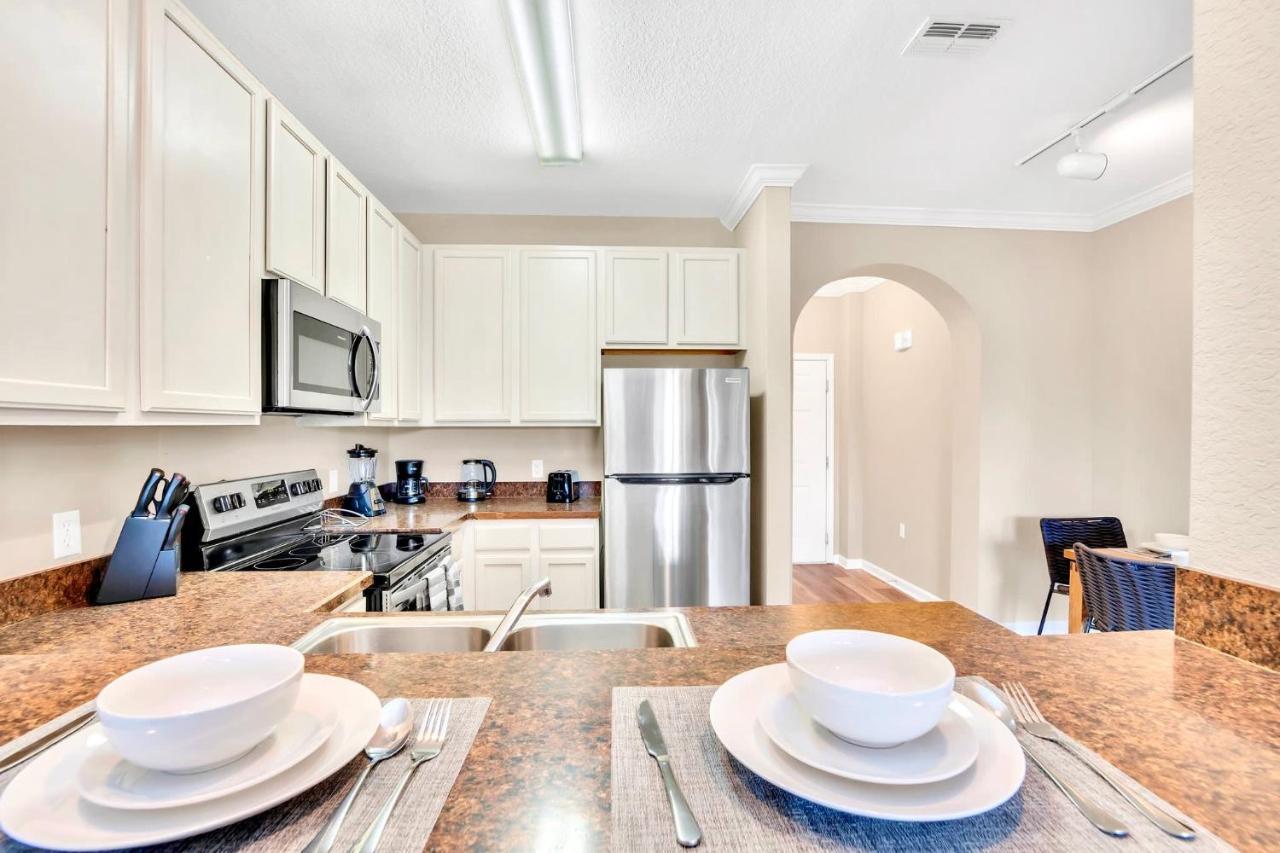 2Br Condo - W Hot Tub & Pool - Near Disney Орландо Екстериор снимка