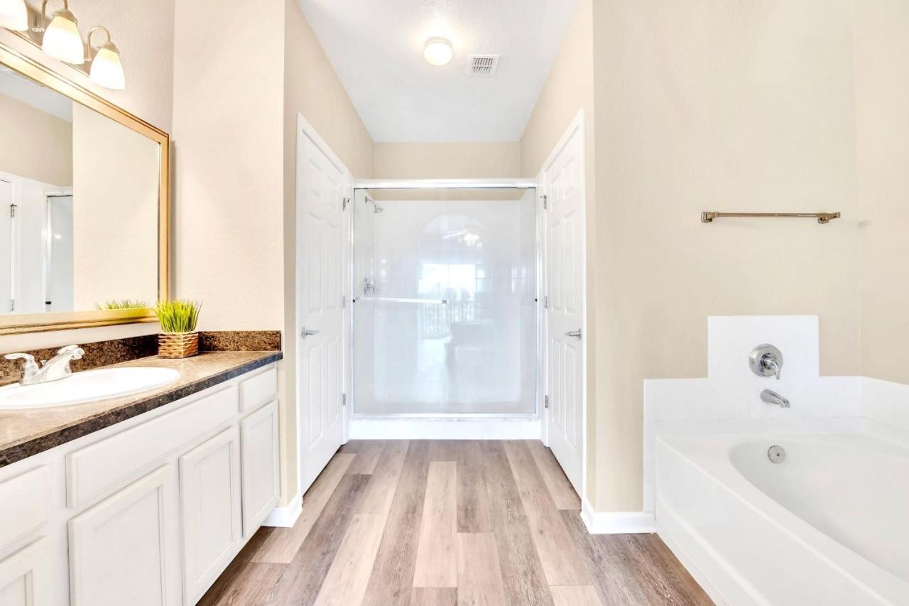 2Br Condo - W Hot Tub & Pool - Near Disney Орландо Екстериор снимка